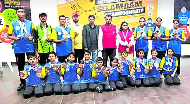 కర్రసాములో జిల్లా క్రీడాకారుల ప్రతిభ