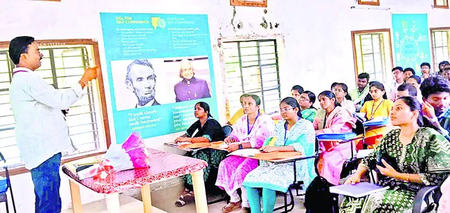 సర్వే నివేదిక ఆధారంగా రిజిస్ట్రేషన్లు