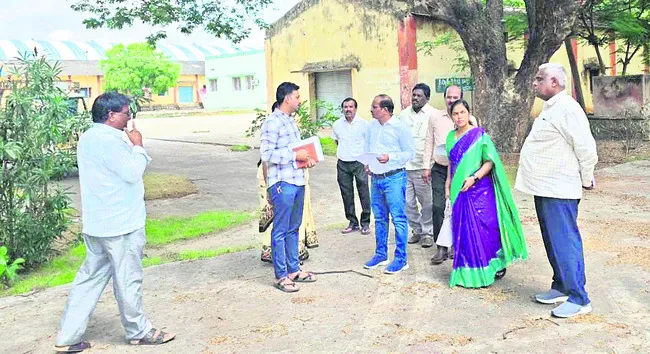 మౌలిక వసతుల కల్పనకు కృషి