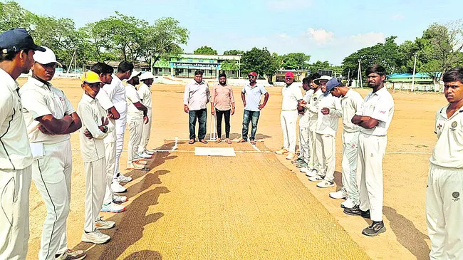 క్రికెట్‌ జట్టు ఎంపిక పోటీలు