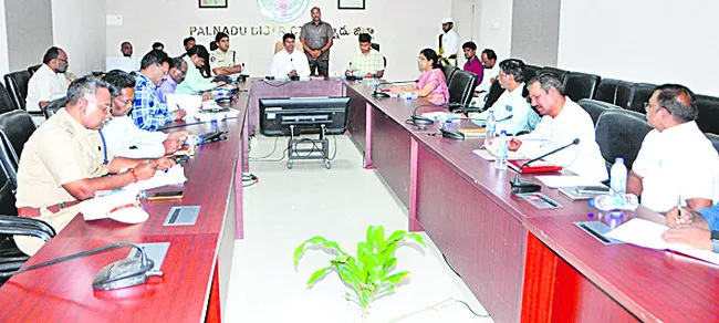 లక్ష టన్నుల సేకరణ తర్వాతనే బయటకు