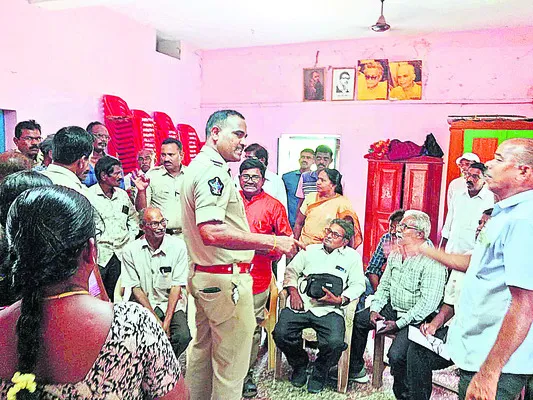 అమరుల స్మారక సభ నిర్వహణపై నిషేధాజ్ఞలు