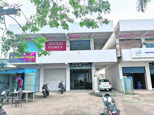 ఏసీబీ దాడులతో భయం.. భయం