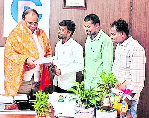 విద్యుత్ ఉద్యోగుల అభ్యున్నతికి కృషి చేయాలి