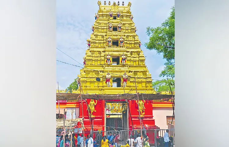 Kondagattu Anjaneyaswamy Temple stands out for vehicle worship