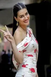 Kriti Sanon Joins Magic Moments As The Brand Ambassador, Netizens Trolled1