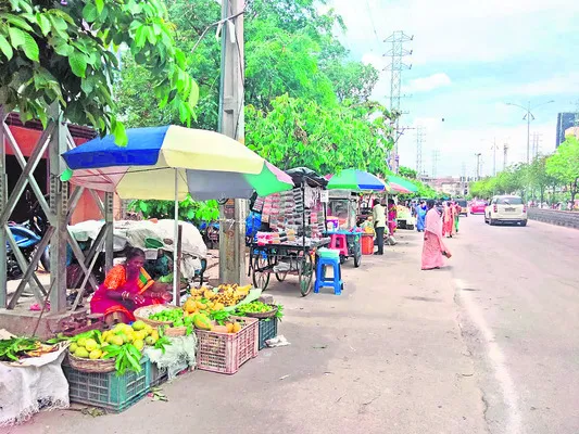 వీధి వా్యపారులకు క్రెడిట్‌ కార్డులు