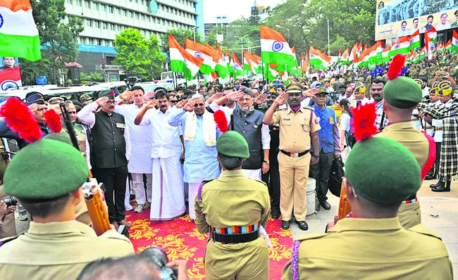 దుష్ట శిక్షణలో రాజీ లేదు