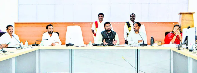 సంక్షేమ పథకాల అమలుకు కృషి చేయాలి