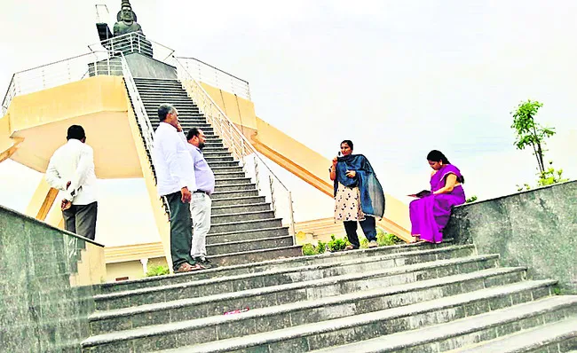 ఆధునికీకరణకు రూ.94.84 లక్షలు