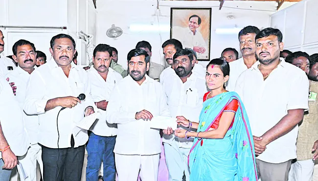 సంక్షేమ పాలనలో కేసీఆర్ను మించినోడు లేడు