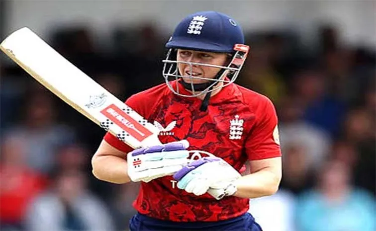 Heather Knight Out For Entire Summer With Hamstring Injury, World Cup Return Uncertain
