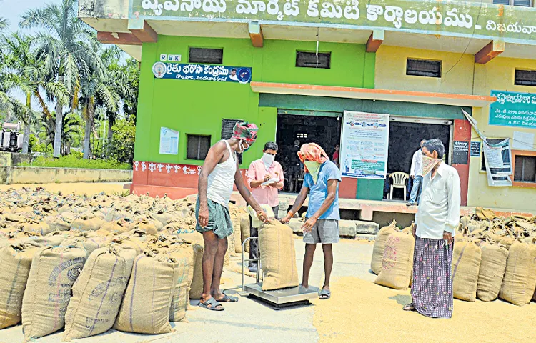Grain price hiked by 69 paise per kg
