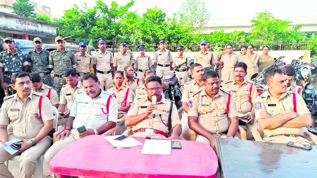 బోధన్లో కార్డన్ సెర్చ్