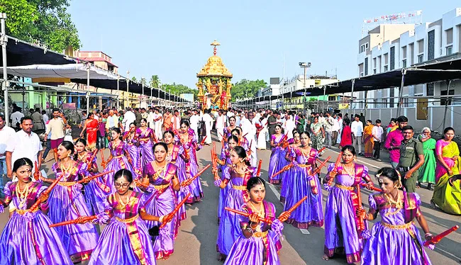 రమణీయ