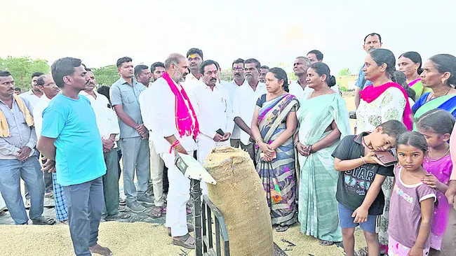 చివరి గింజ వరకు కొంటాం