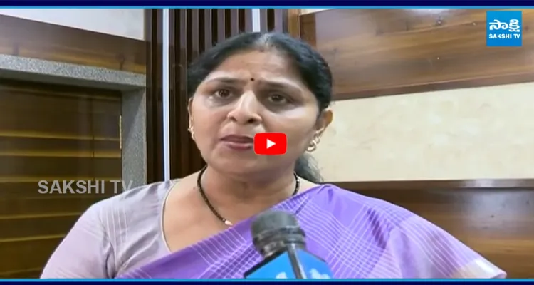 సీఎంవా లేక ఈవెంట్ మేనేజర్ వా .. కాంగ్రెస్ నేత సంచలన కామెంట్స్