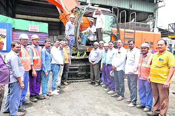 నూతన షావెల్‌కు          ‘ఆపరేషన్‌ సిందూర్‌’ పేరు