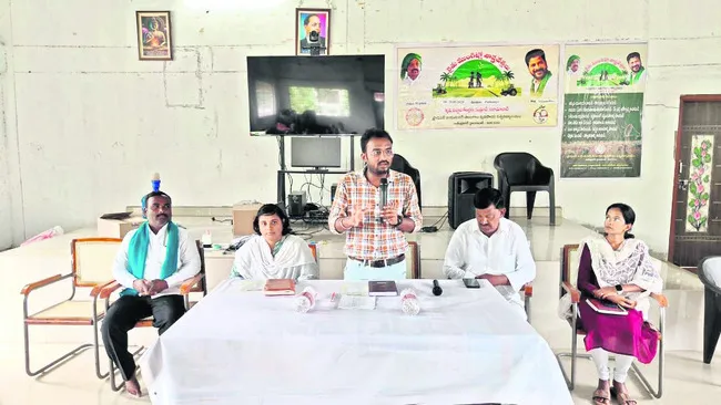 పప్పు, నూనె గింజ పంటలతో అధిక లాభాలు