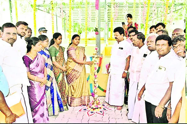 పంట విక్రయించేలా చూడాలి 