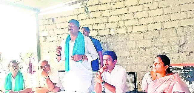 విత్తన చట్టంపై అవగాహన కలిగి ఉండాలి
