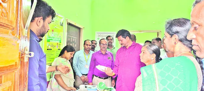 సాంకేతిక పరిజ్ఞానంతో అధిక దిగుబడులు