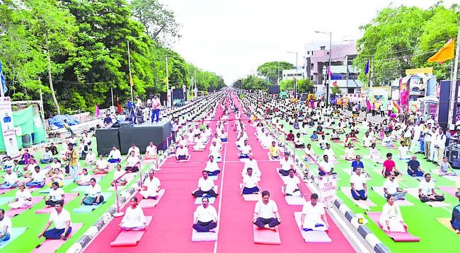 ఆరోగ్య, ఆనంద స్వర్ణాంధ్రే లక్ష్యం