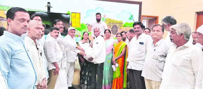 అర్హులందరికీ ఇందిరమ్మ ఇళ్లు