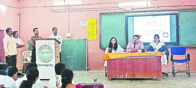 అంకితభావంతో పనిచేయాలి