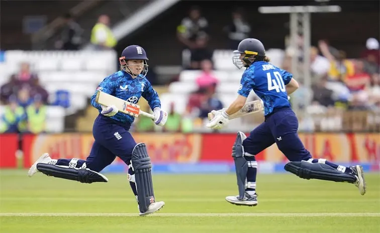 ENGW VS WIW 1st ODI: ENG Openers Tammy Beaumont And Amy Jones Slams Blasting Hundreds