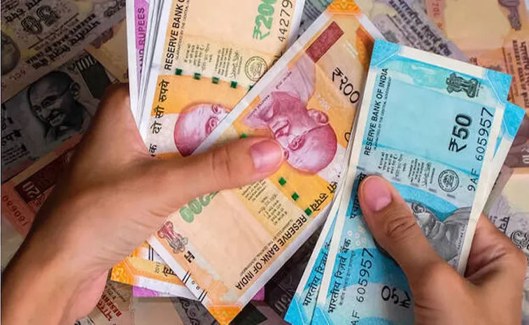 నోట్ల ముద్రణకు రూ.6,373 కోట్లు ఖర్చు!