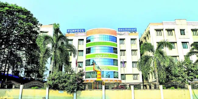 ఫిర్యాదులు.. ఇష్టానుసారంగా