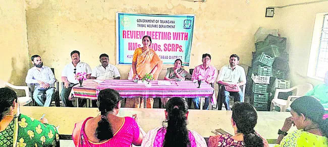 పిల్లలను బడిలో చేర్పించాలి