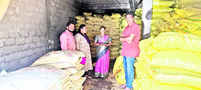 కృత్రిమ కొరత సృష్టిస్తే చర్యలు●