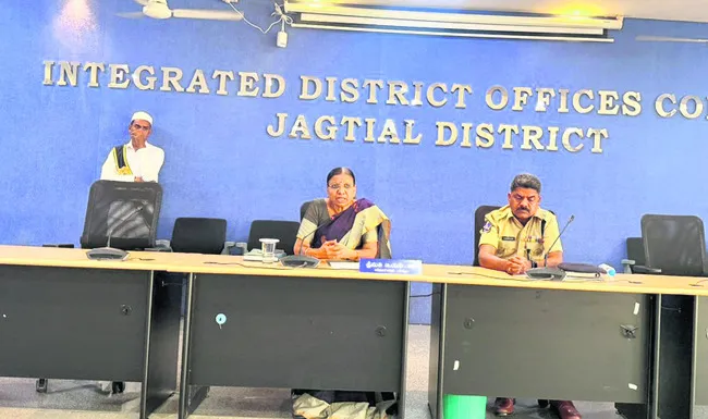 రాష్ట్ర అవతరణ దినోత్సవానికి ఏర్పాట్లు
