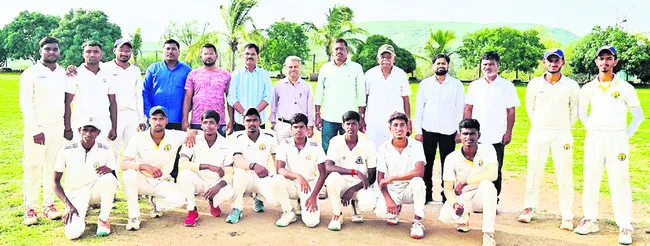 ఇంట్రా డిస్ట్రిక్ట్ చాంపియన్గా మహబూబ్నగర్