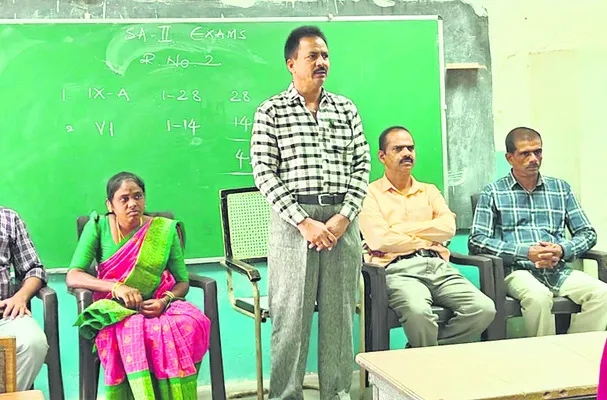 విద్యార్థుల సంఖ్య పెంచాలి
