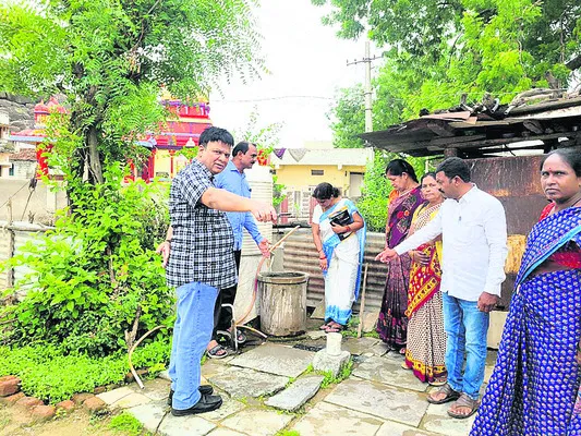 దోమలకు చెక్‌ పెట్టాలి
