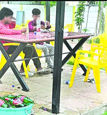 బాలలకు విచ్చలవిడిగా మద్యం సరఫరా 