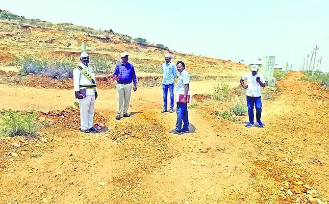 ఇళ్ల