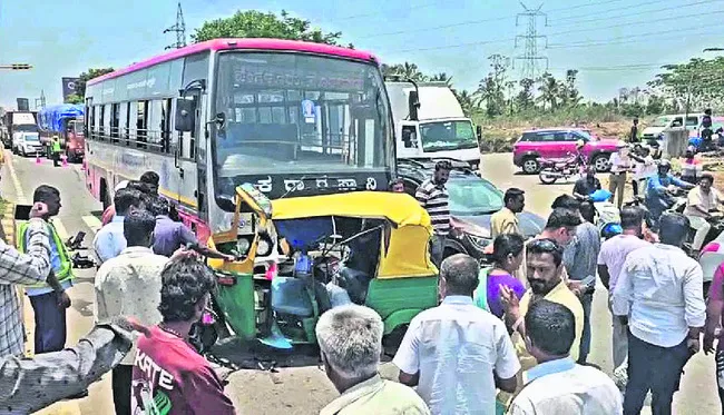 ఆర్టీసీ బస్సు.. మృత్యు శకటం 