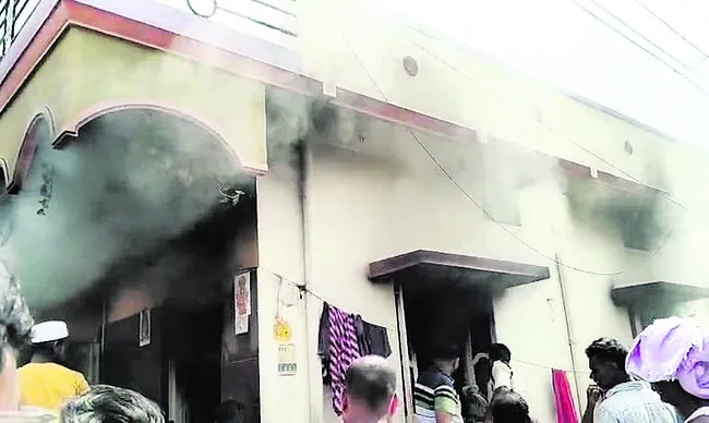విద్యుత్షార్ట్ సర్క్యూట్తో ఆస్తినష్టం