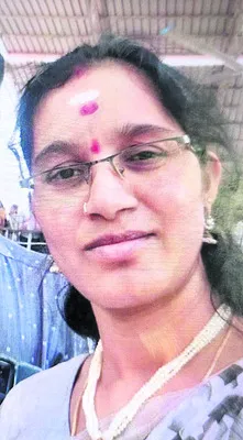 కలిసుంటామని కడతేర్చాడు