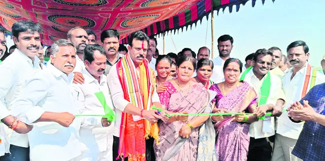అన్ని