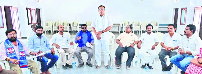 ఆర్టీఐ కమిషనర్ల నియామకాన్ని పునఃపరిశీలించాలి
