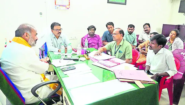 నాణ్యమైన వైద్యసేవలు అందించాలి