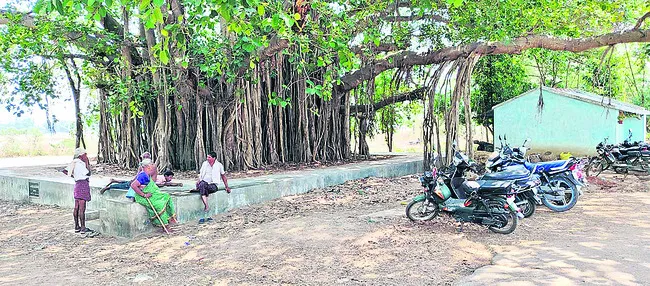 ఎక్కడ