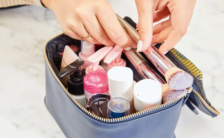 Beauty Tips: Travel Makeup Bag Cosmetic Pouch