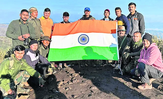 మౌంటైనర్‌ మరో సాహసం
