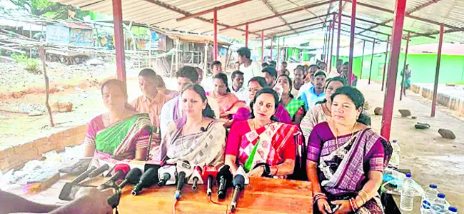 ఎనిమిదేళ్ల విద్యార్థినిపై అఘాయిత్యం